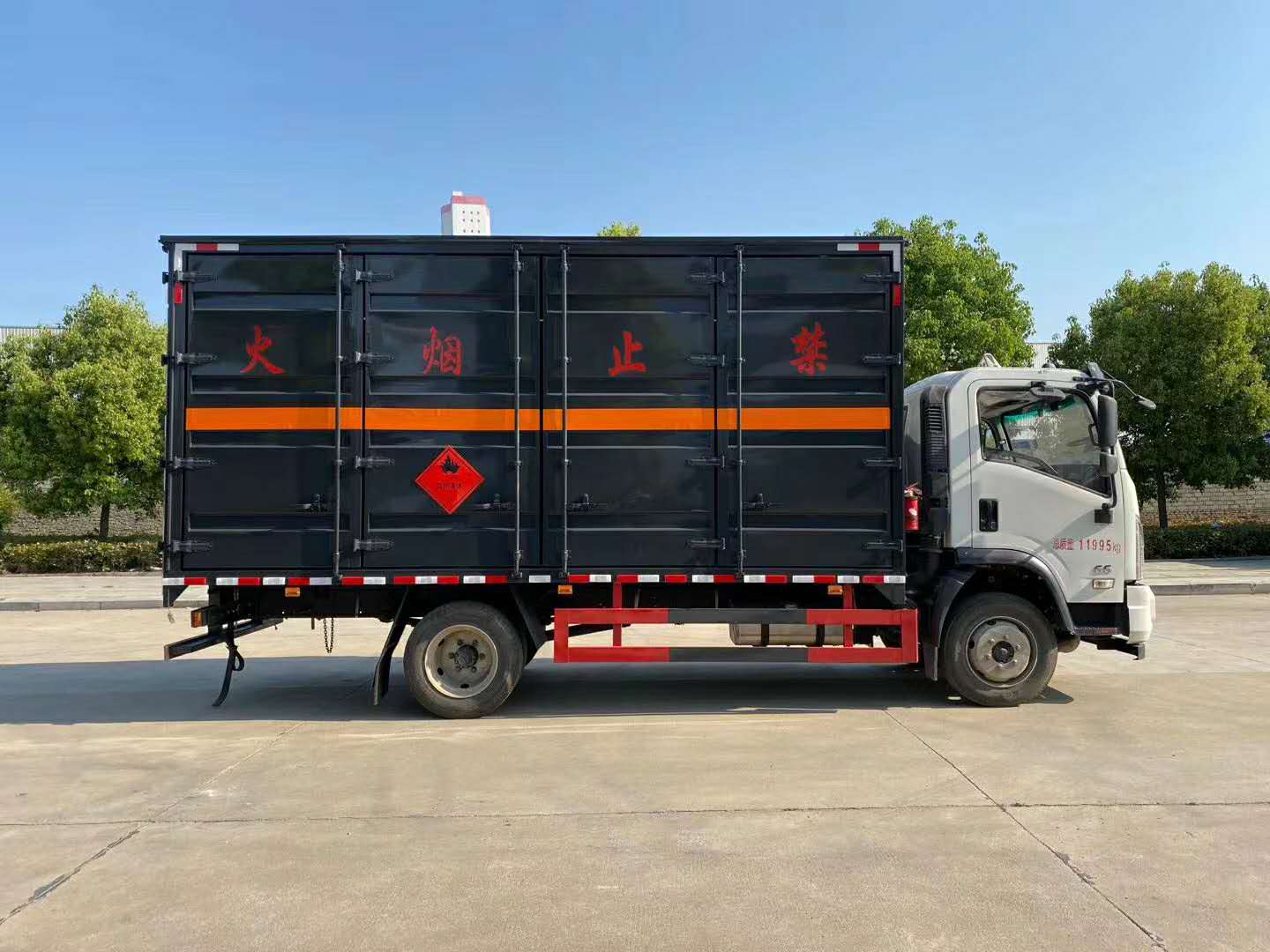 �����s�Σ�U��ƷΣ�U�U���ʽ�\ݔ܇