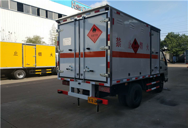 江鈴易燃氣體廂式運輸 (1).png