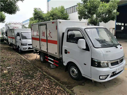 東風途逸易燃氣體運輸車 (2).jpg